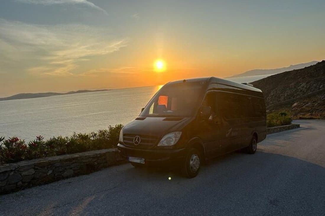 An image of Luxury Tour of Mykonos with English-Speaking Driver | iTravel Mykonos